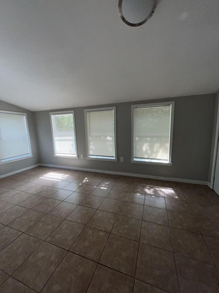 710 Patton Dr #1 - Photo 2 of 14
