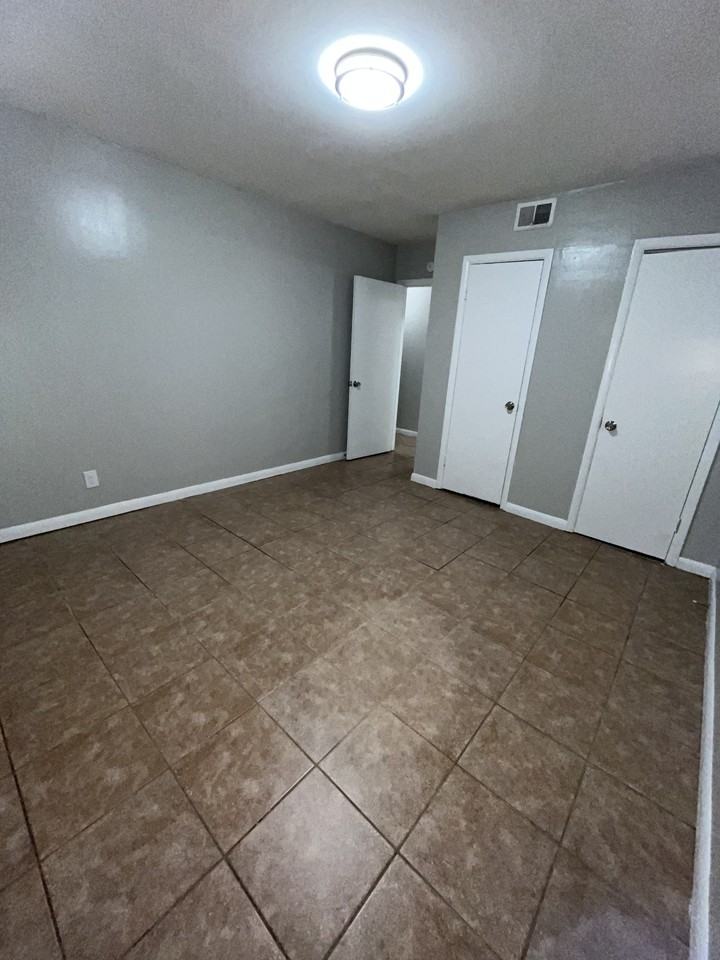 710 Patton Dr #1 - Photo 5 of 14
