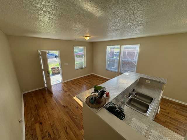 2005 E 5th Ave #2005 - Photo 4 of 17