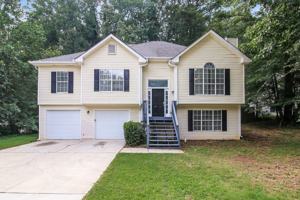 featured image of 2374 Alden Woods