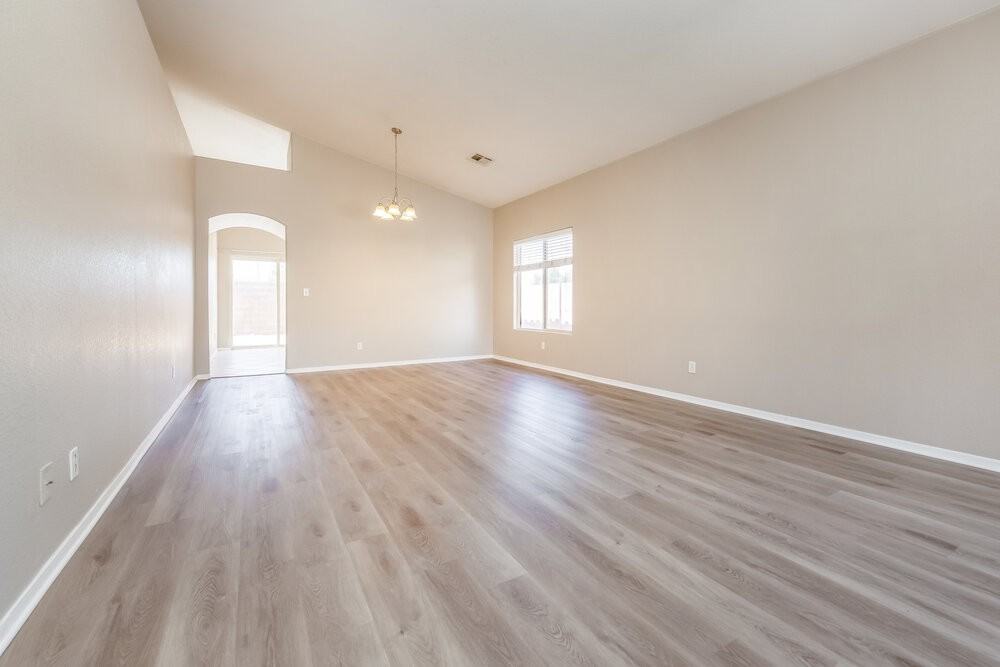 611 Snake Charmer Ave - Photo 3 of 16