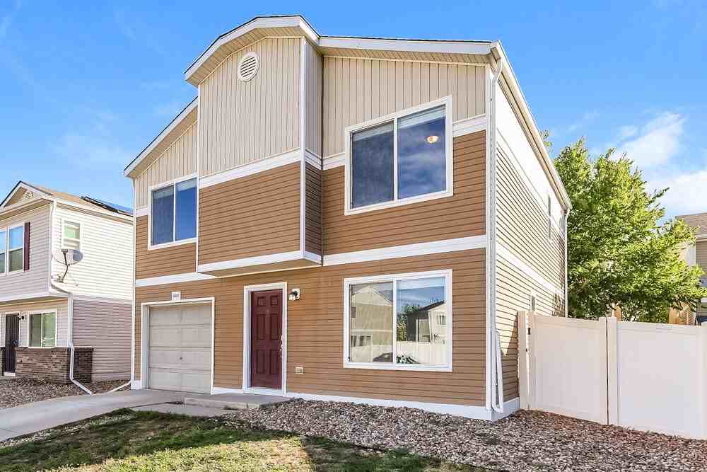 18609 E 45th Pl - Photo 4 of 17