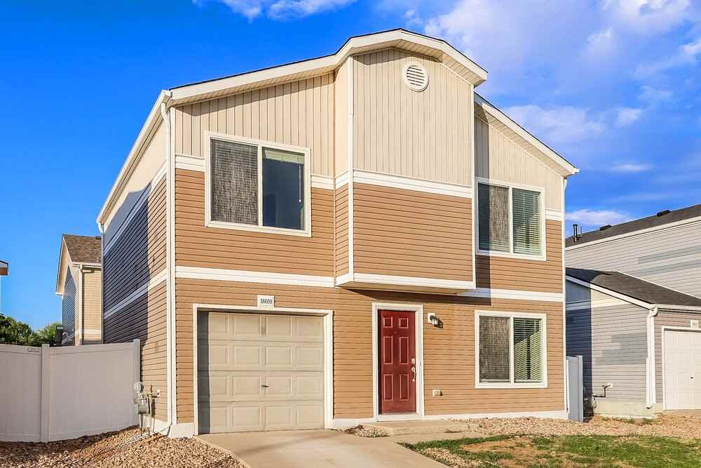 18609 E 45th Pl - Photo 5 of 17