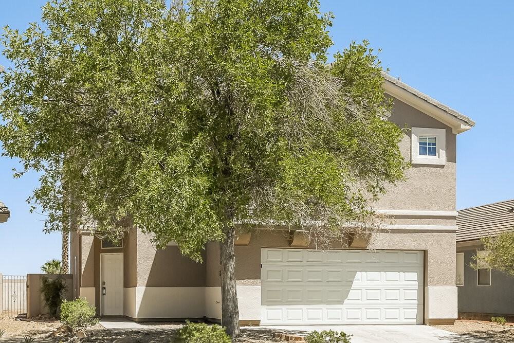 3940 Camryn Holly St - Photo 4 of 17