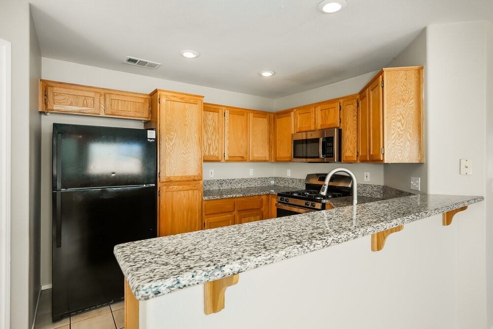 3940 Camryn Holly St - Photo 7 of 17