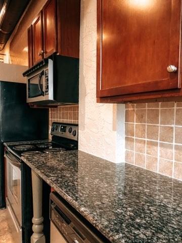 209 W Mcdaniel St #209-202 - Photo 3 of 11