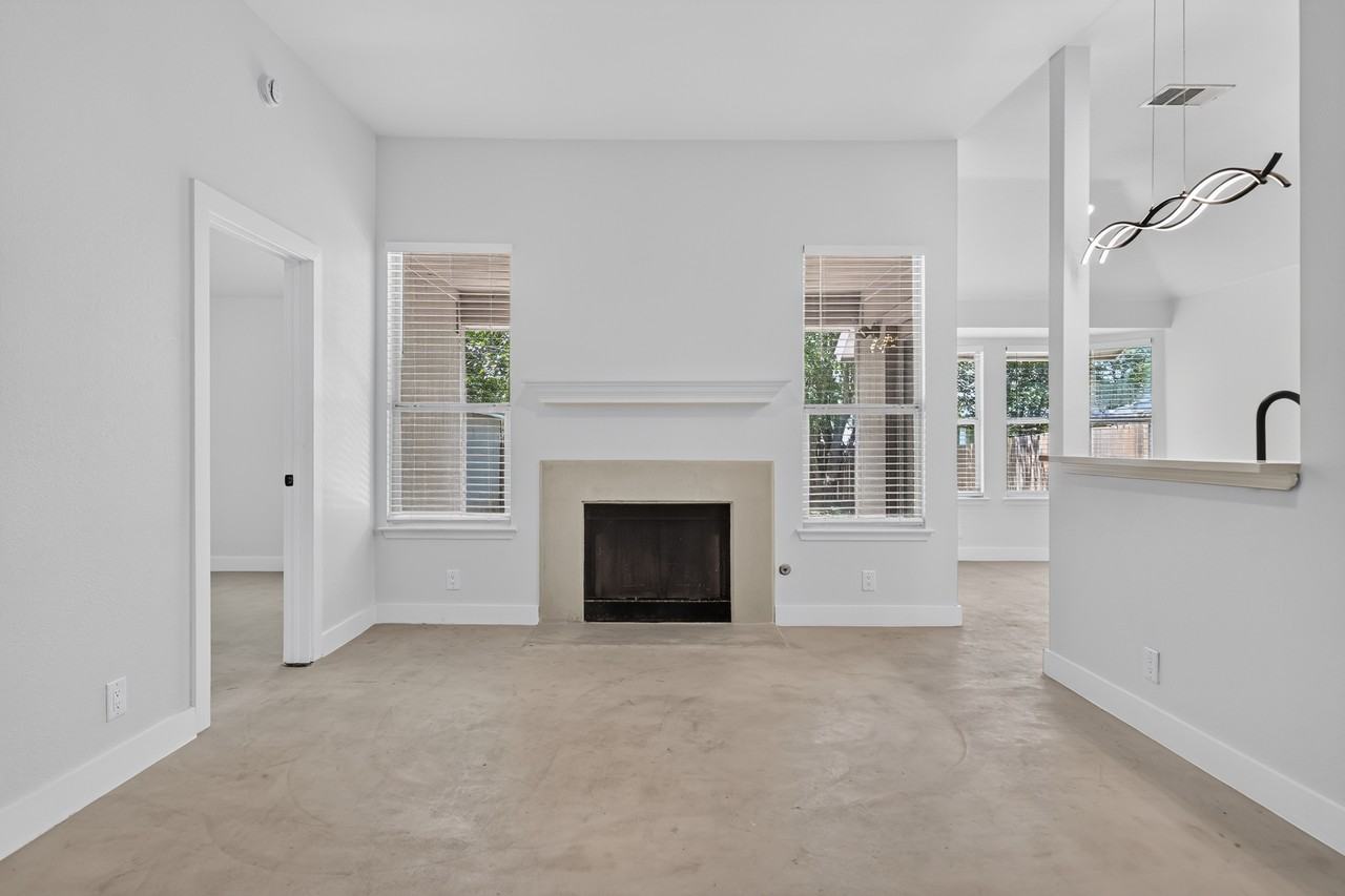 14511 Oliphant St #1 - Photo 6 of 35