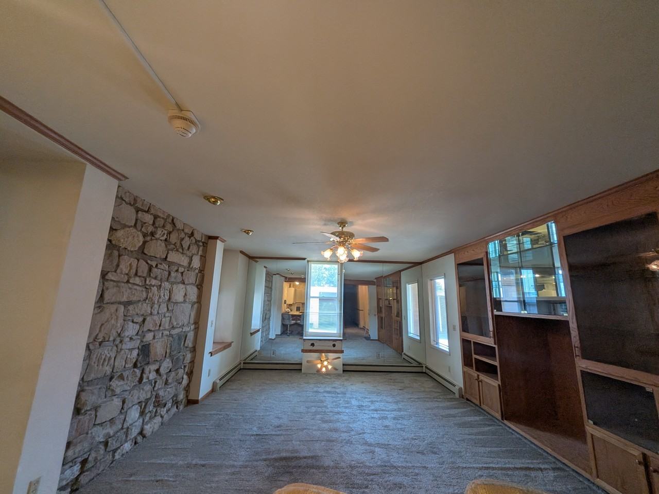 1000 Fountain Terrace Dr #211 - Photo 4 of 12