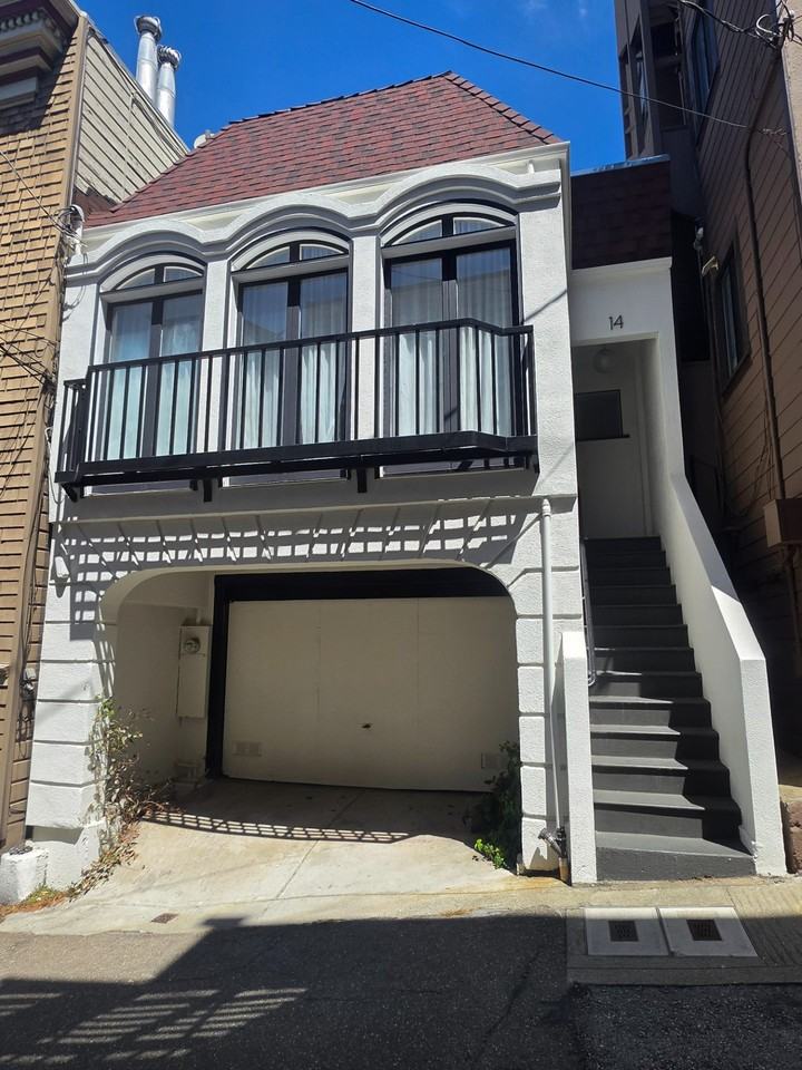 14 Allen St #1