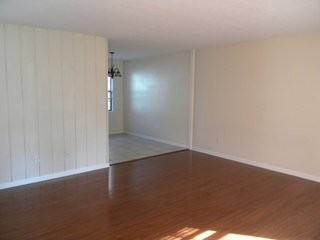 1604 Carolwood Ct #2 - Photo 2 of 21