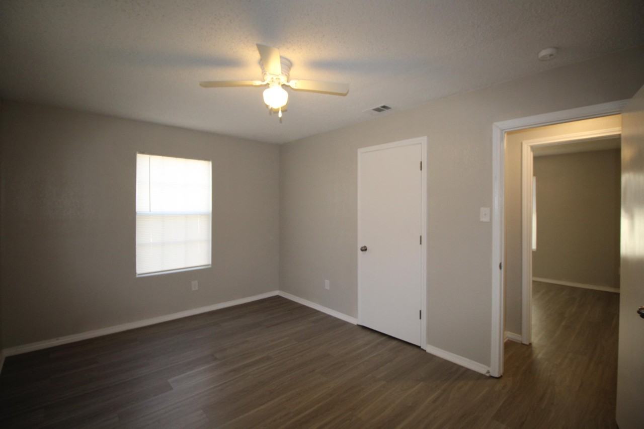 128 Pierce Dr #1 - Photo 7 of 15