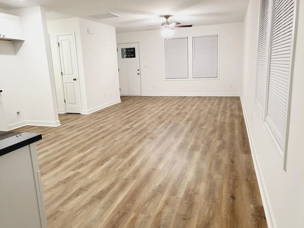 912 2nd St - Photo 5 of 20