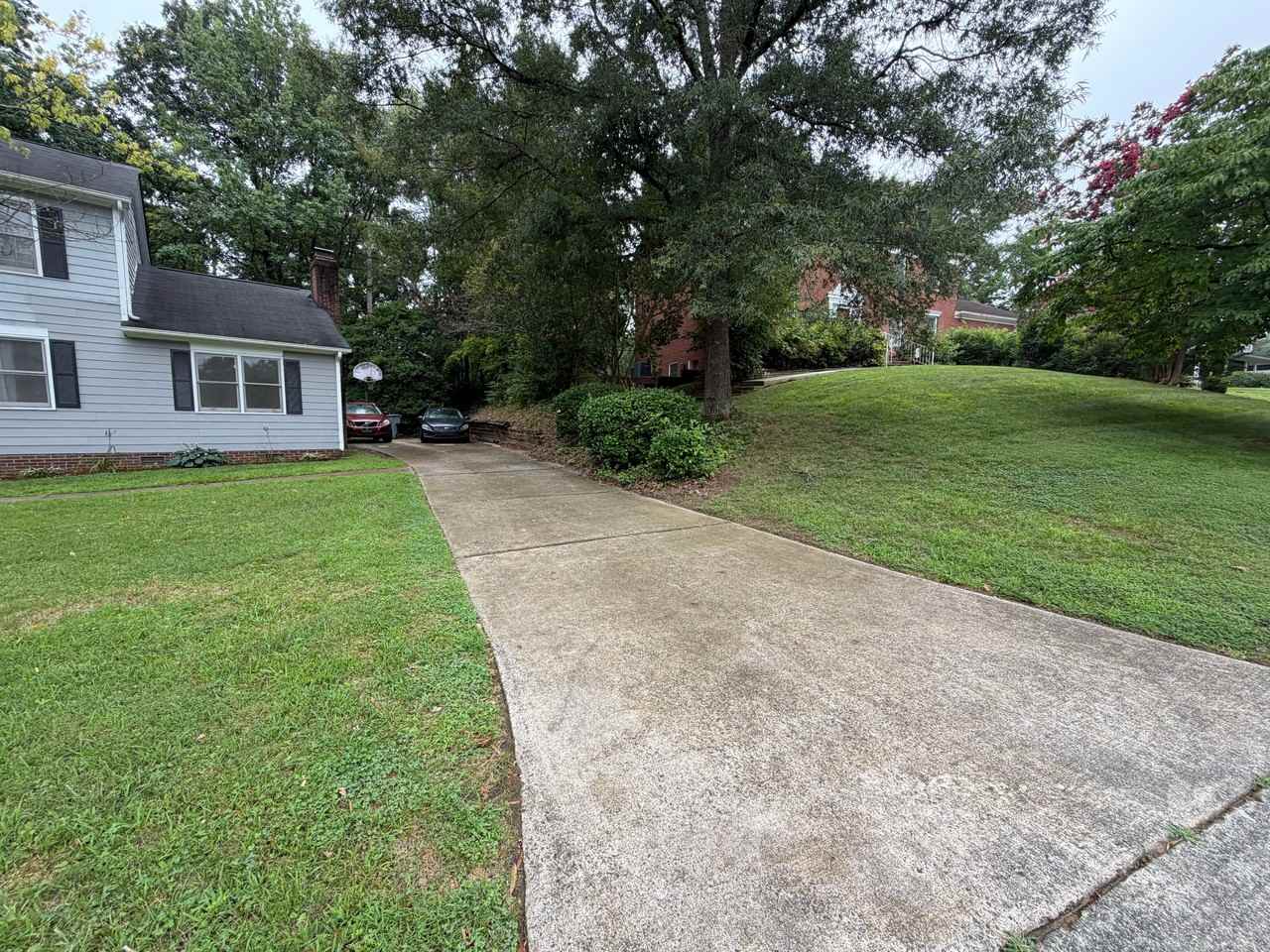 1126 Autumnwood Ln - Photo 2 of 29