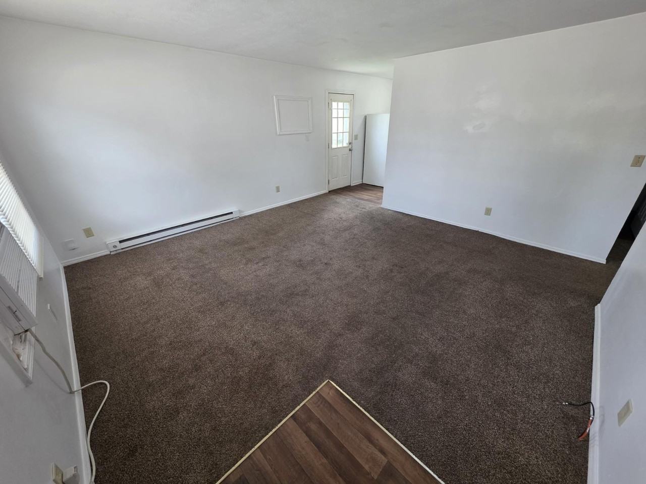 419 S Home Ave #1 - Photo 3 of 20