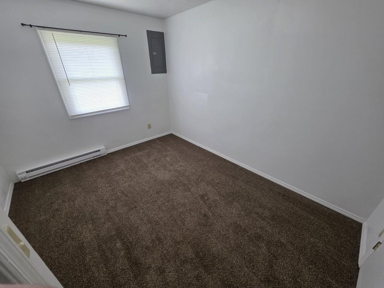 419 S Home Ave #1 - Photo 6 of 20