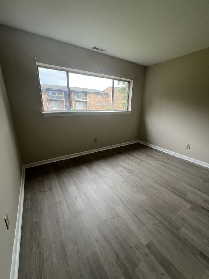 1024 Adams Avenue-2D(N) - 12D (N) #1 - Photo 6 of 7