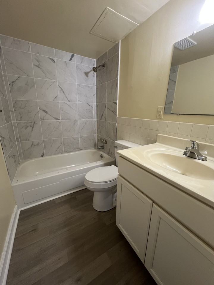 1024 Adams Avenue-2D(N) - 12D (N) #1 - Photo 7 of 7