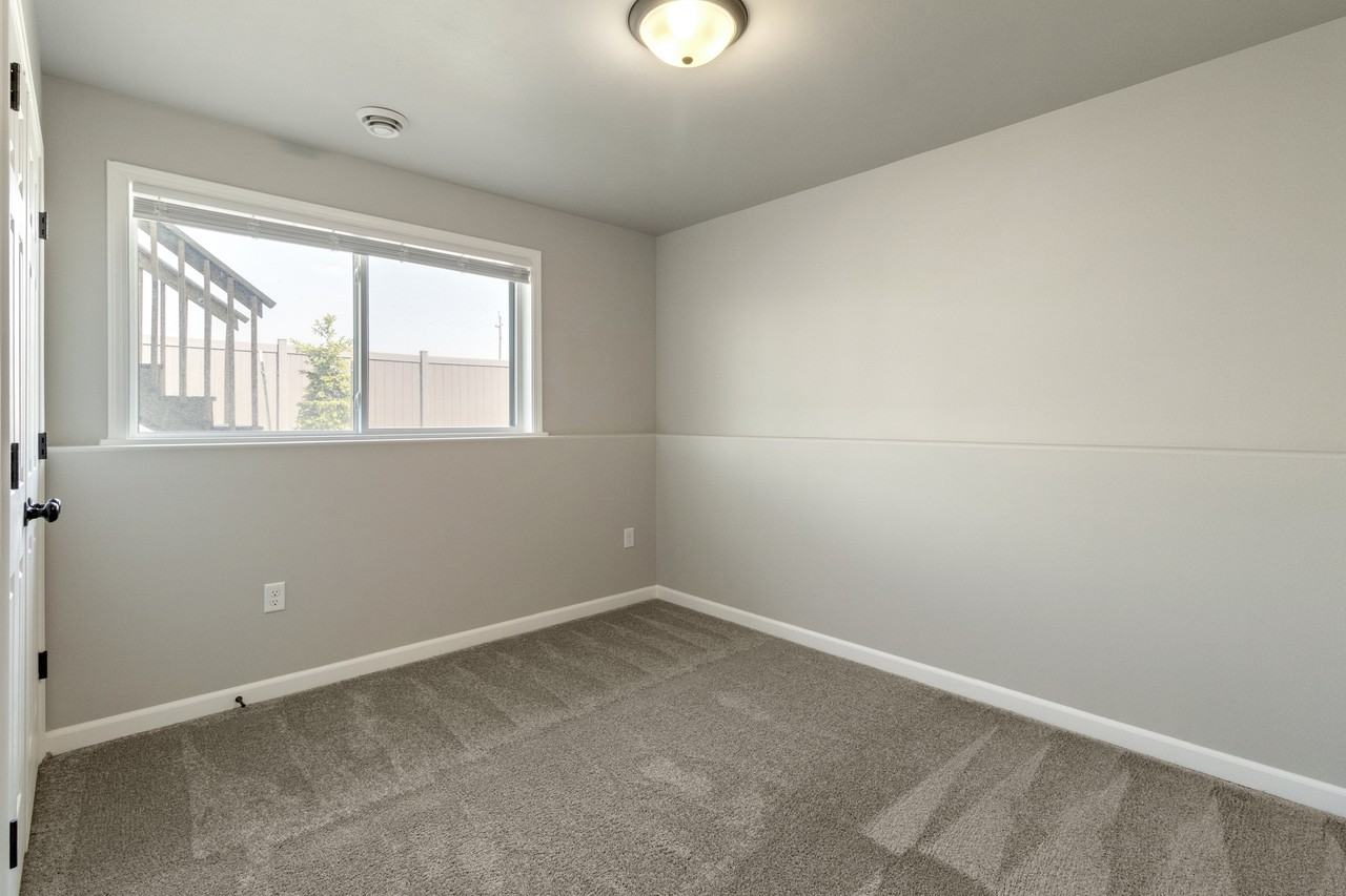 745 1st Ave #1 - Photo 2 of 13