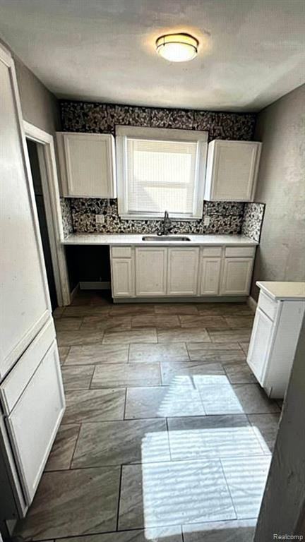 18121 Bentler St #1 - Photo 5 of 9