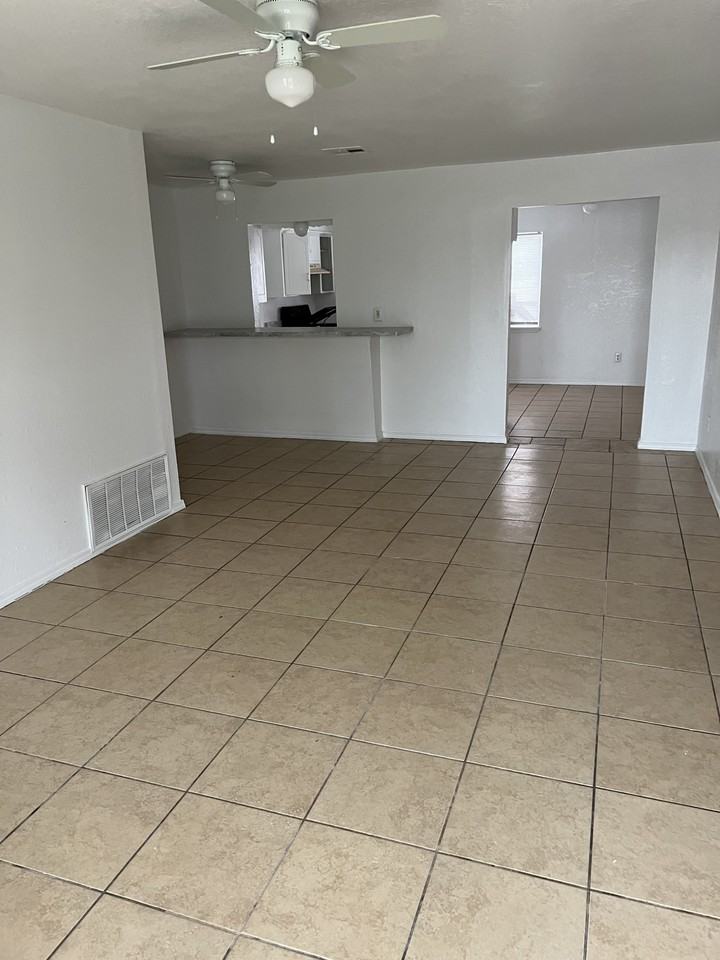 3101 Delmar Rd #1 - Photo 2 of 22