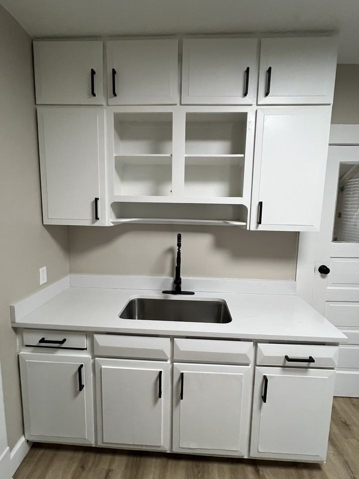 730 Custer St #1 - Photo 6 of 11