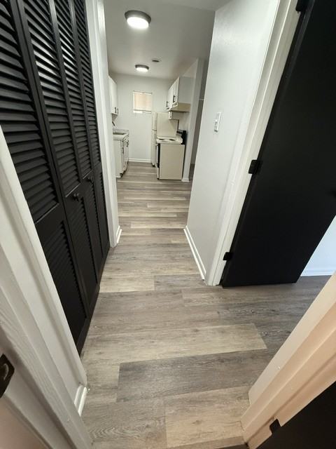 601 King George Ave Sw #9 - Photo 6 of 8
