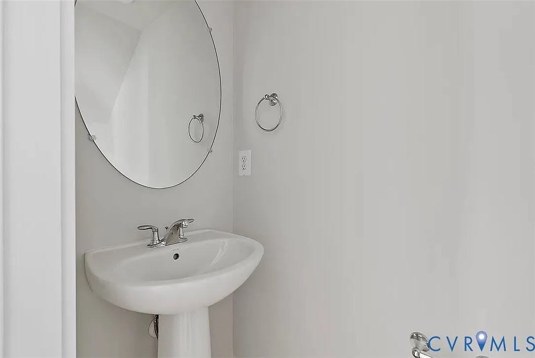 1509 Moore Street - 1Unit A #1 - Photo 7 of 17