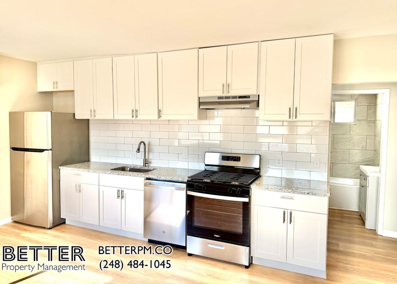 17392 Tennyson St - Photo 3 of 20