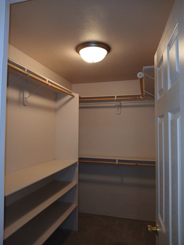 320 E Victor Cir #B - Photo 6 of 39