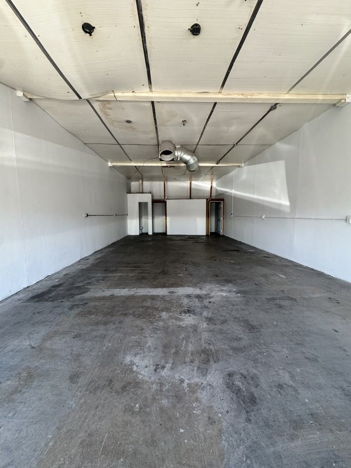 2302 Cabrera Ave #2320 - Photo 2 of 12