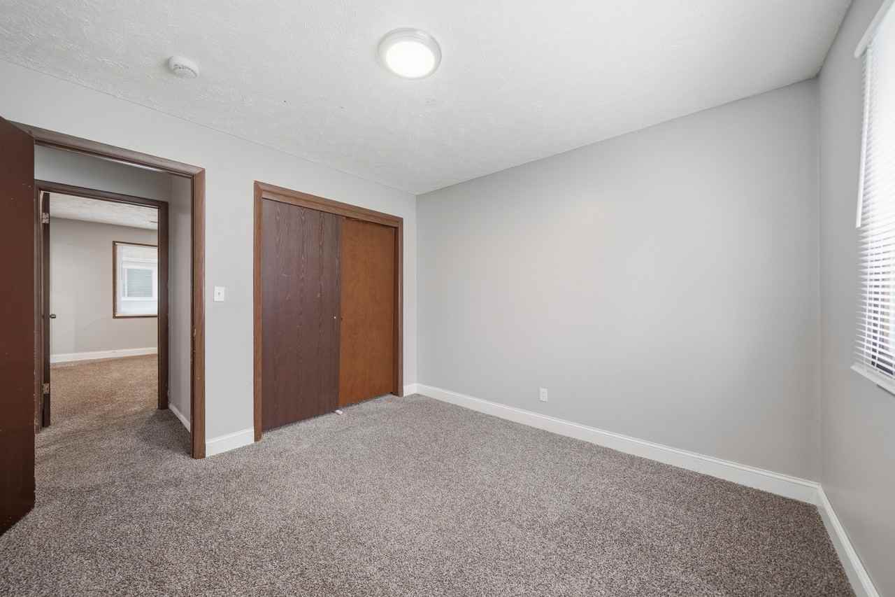 1437 N 20th St #1 - Photo 4 of 10