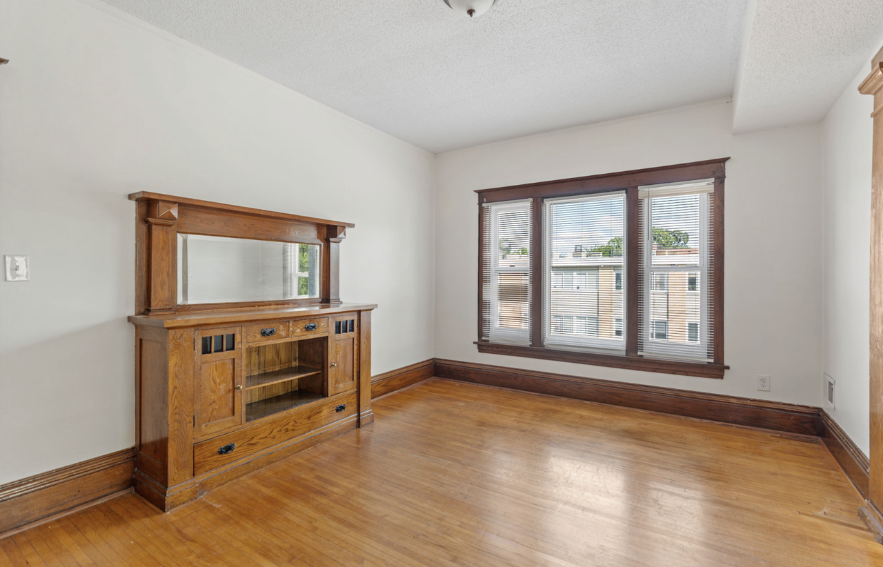 3200 Bloomington Ave #1 - Photo 3 of 11