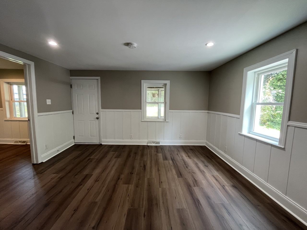 312 W Moler Ave #1 - Photo 7 of 9