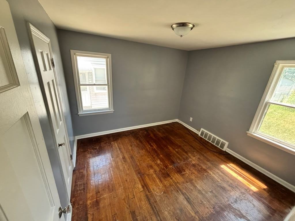 15408 Fernway Dr #1 - Photo 3 of 5