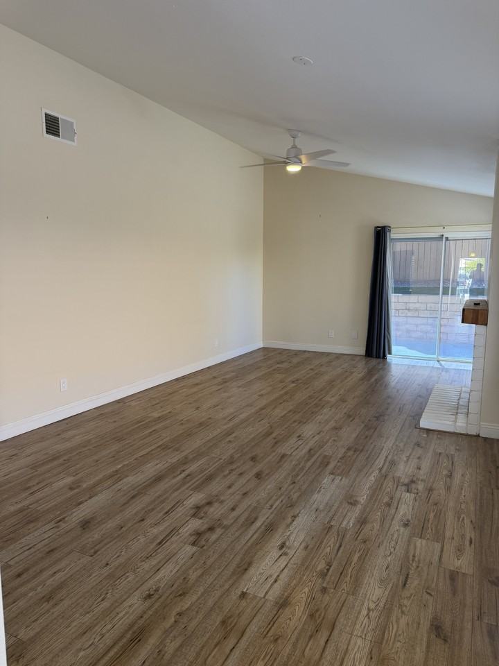 27263 Family Cir #1 - Photo 4 of 29
