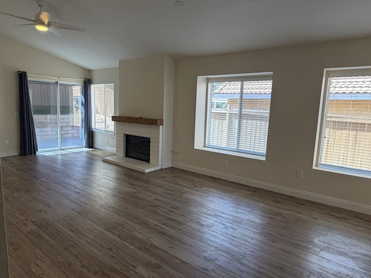 27263 Family Cir #1 - Photo 5 of 29