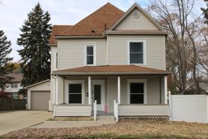 featured image of 315 Royer Ave Nw #B