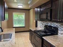 featured image of 680 Sycamore St #1