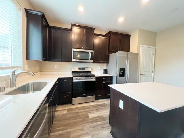 4443 Bay Vista Blvd #1 - Photo 6 of 29