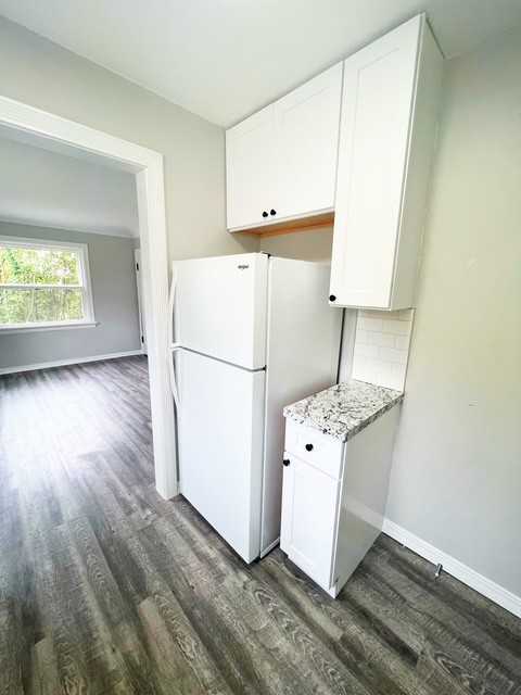 602 S Lafayette Ave #602 - Photo 3 of 15