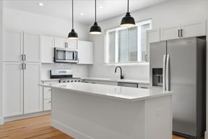 featured image of 218 11th St