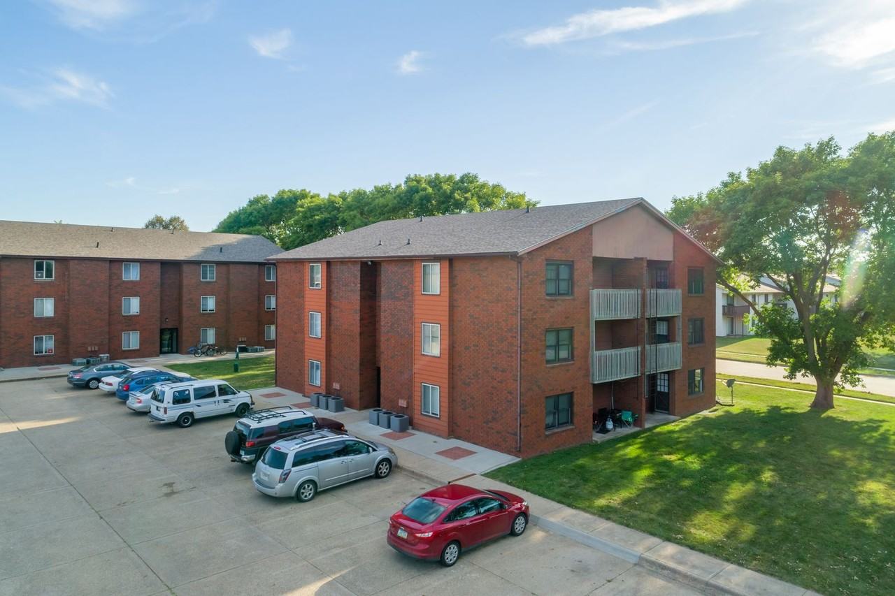 Pine Tree Flats - Photo 5 of 12