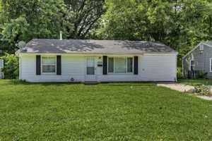 featured image of 9713 Dennis Dr #1