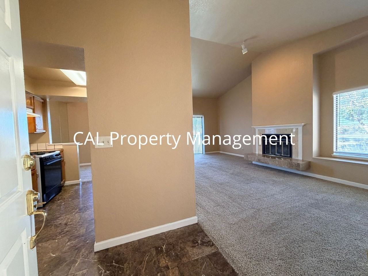 2440 N Main St #F - Photo 6 of 23