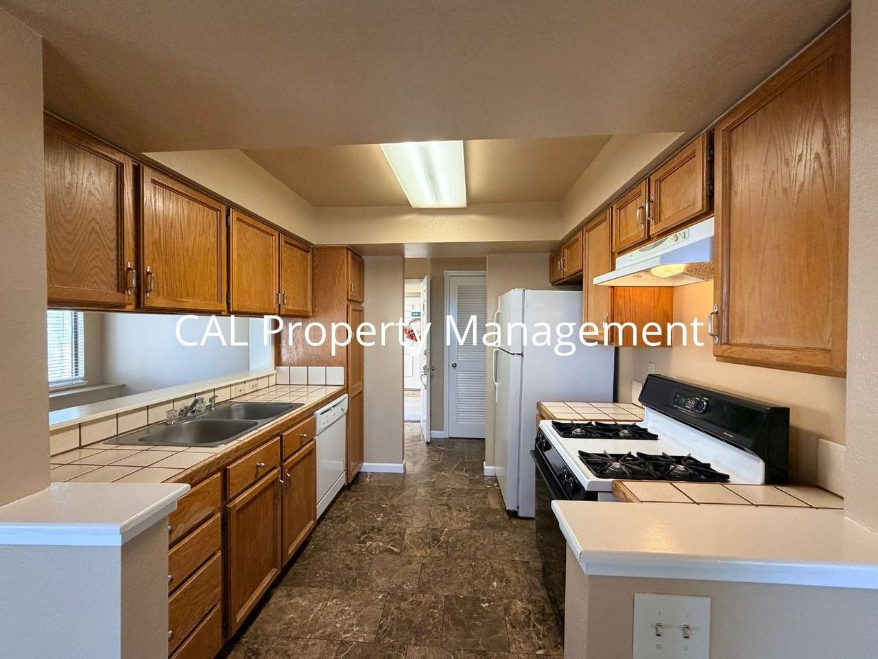 2440 N Main St #F - Photo 7 of 23