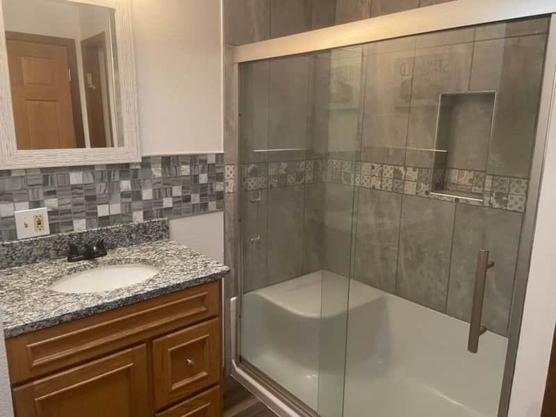 809 Douglas St #2 - Photo 3 of 7