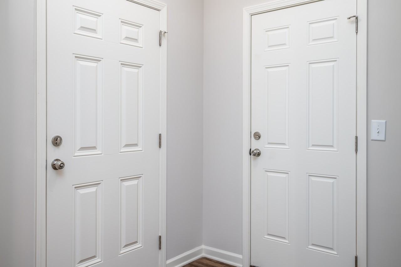 246 Brownstone Loop #1 - Photo 3 of 38