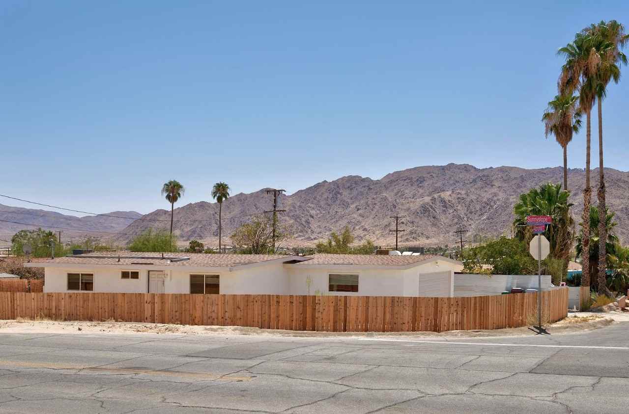 71897 Sunnyslope Dr - Photo 2 of 22