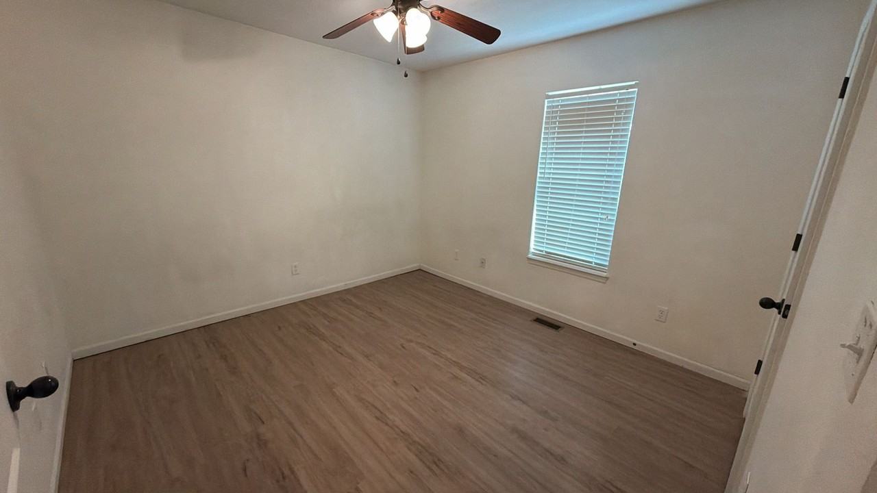 22864 Return Ln - Photo 3 of 17