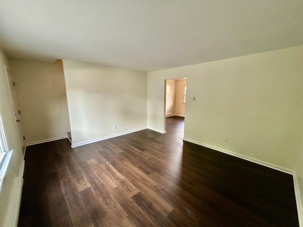 190 Macey Ave #8 - Photo 2 of 13